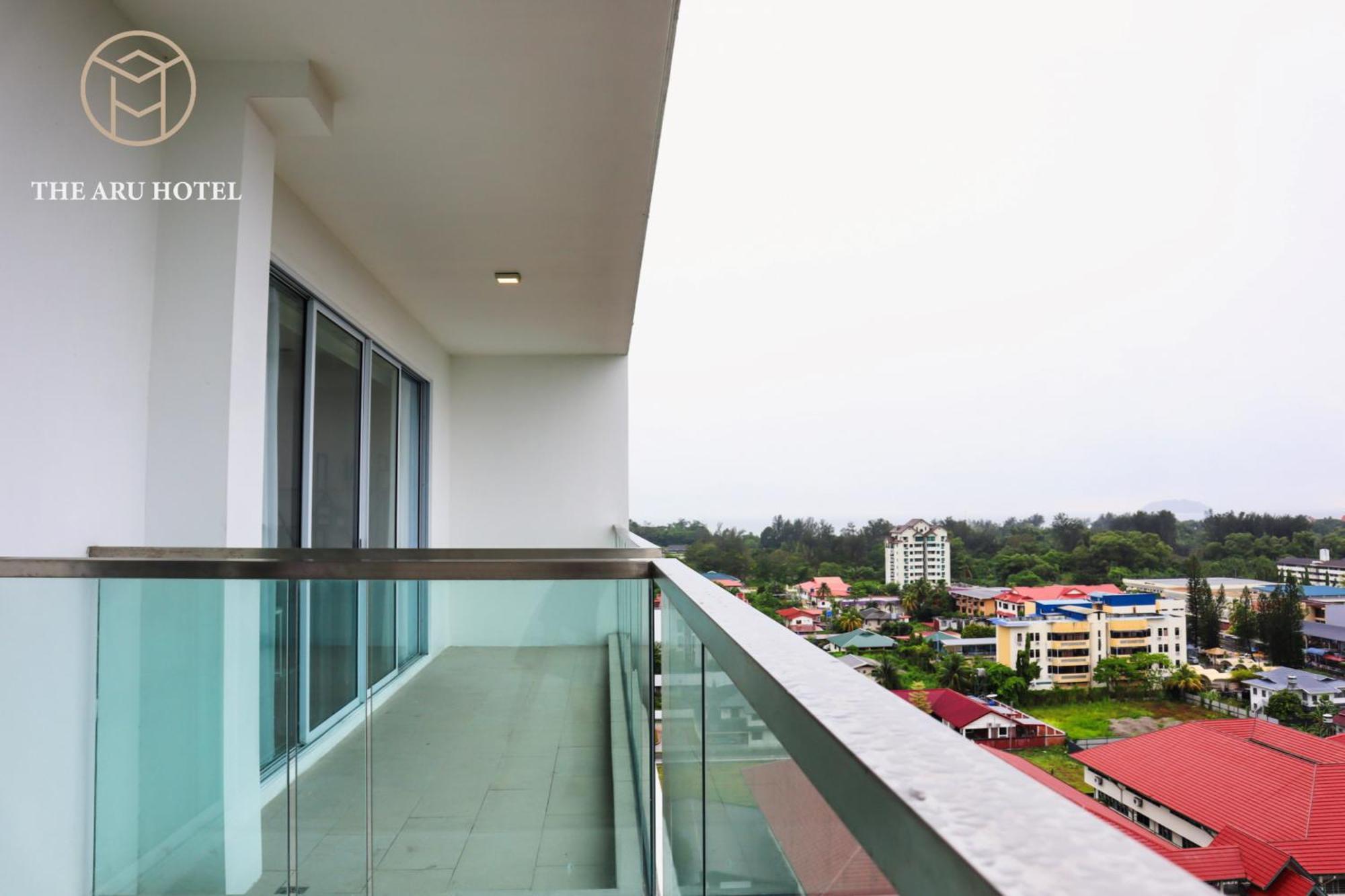 The Aru Hotel At Aru Suites Kota Kinabalu Dış mekan fotoğraf